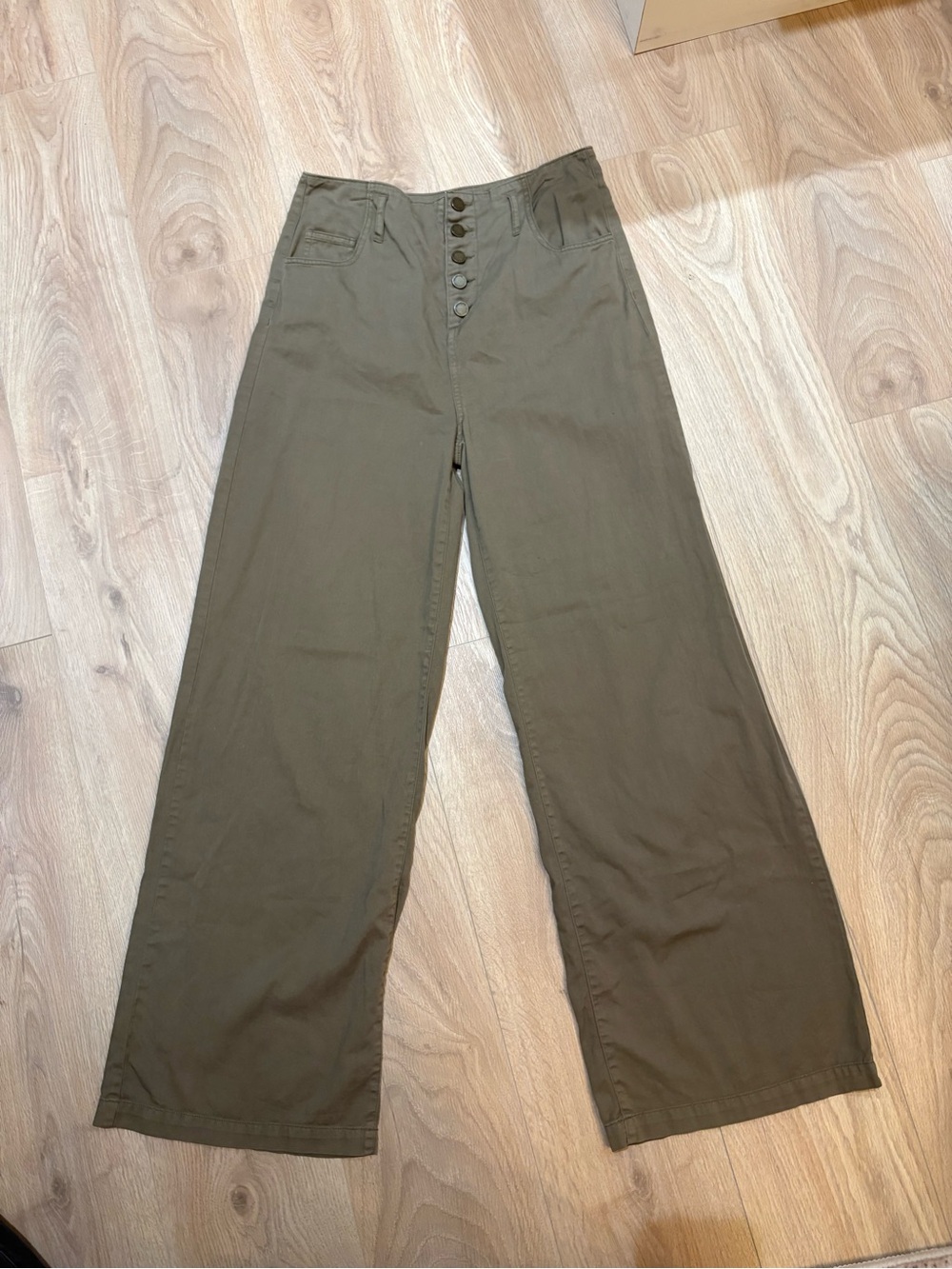 Blank NYC Olive Wide-Leg Button-Front Chinos